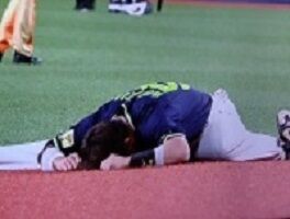 写真 村上選手 開脚 2-1  ◎？ (264x200) に縮小